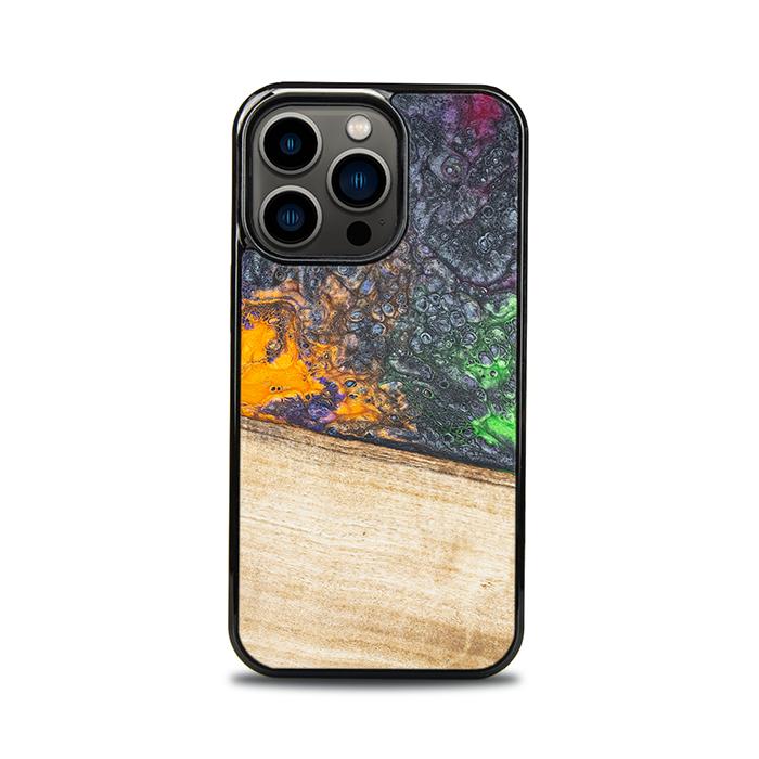 iPhone 13 Pro Handyhülle aus Harz und Holz - Synergy#F20