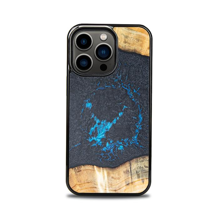 iPhone 13 Pro Handyhülle aus Harz und Holz - Synergy#F35