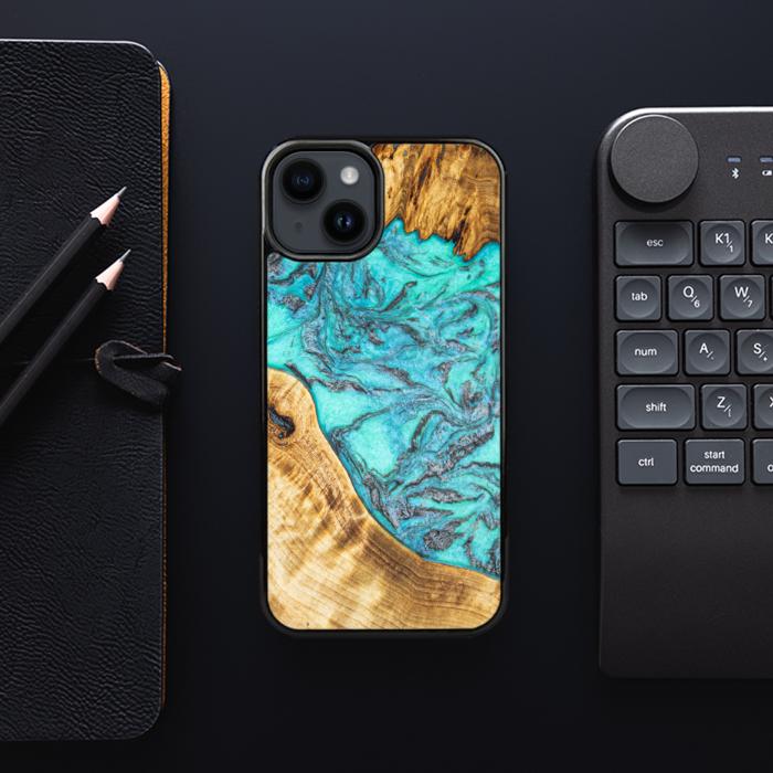 iPhone 14 Plus Etui na telefon z żywicy i drewna - Synergy#E13