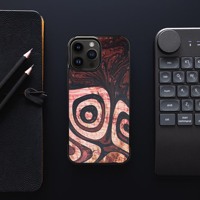 iPhone 14 Pro Max Handyhülle aus Harz und Holz - Synergy#F32