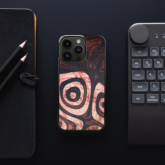 iPhone 14 Pro Handyhülle aus Harz und Holz - Synergy#F32