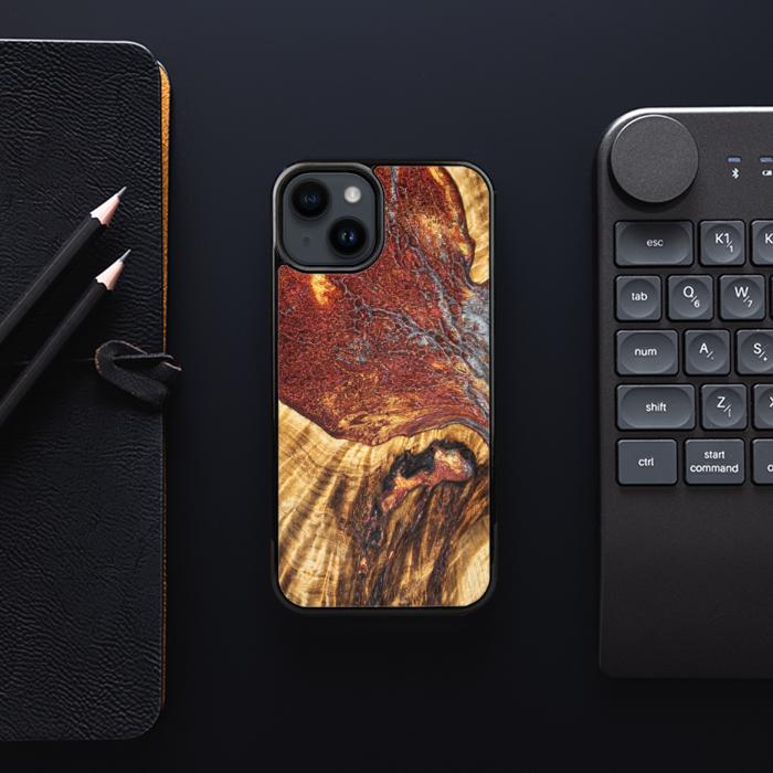 iPhone 14 etui na telefon z żywicy i drewna - Synergy#E9