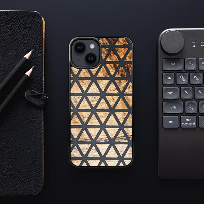 iPhone 15 Plus Handyhülle aus Harz und Holz - Synergy#F29