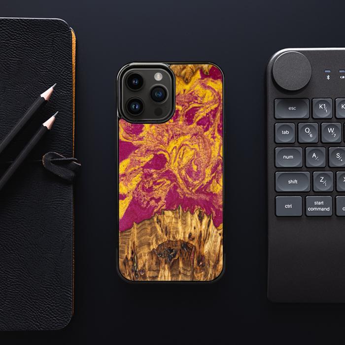 iPhone 15 Pro Max Etui na telefon z żywicy i drewna - Synergy#E11