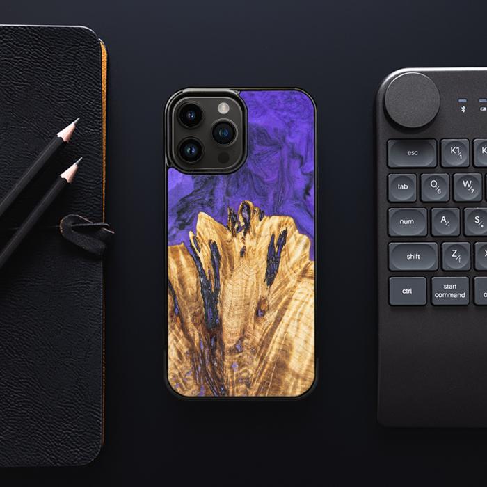 iPhone 15 Pro Max Etui na telefon z żywicy i drewna - Synergy#E22