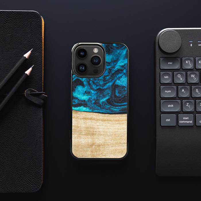 iPhone 15 Pro Etui na telefon z żywicy i drewna - Synergy# F11
