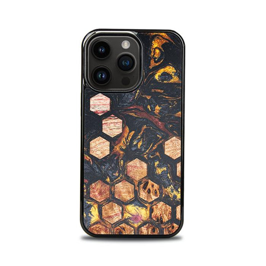 iPhone 15 Pro Handyhülle aus Harz und Holz - Synergy#F26