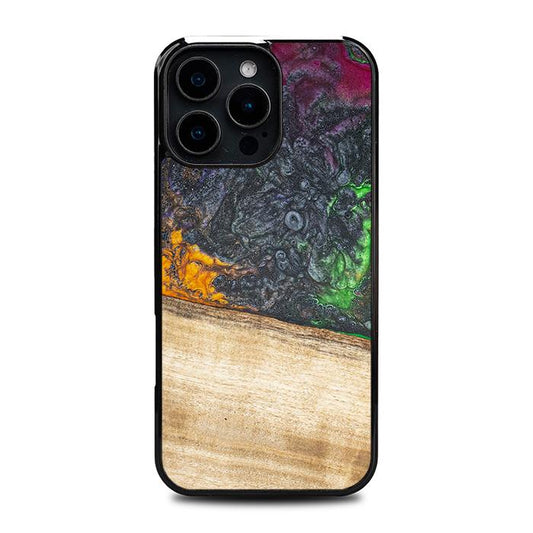 iPhone 16 Pro Max Handyhülle aus Harz und Holz - Synergy#F8