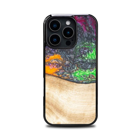 iPhone 16 Pro Handyhülle aus Harz und Holz - Synergy#F1