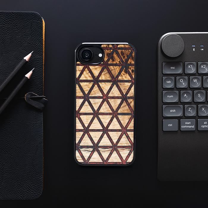 iPhone 16e Handyhülle aus Harz und Holz - Synergy#F22