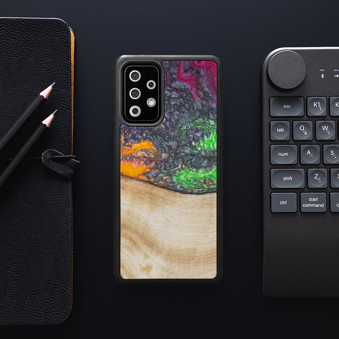 Samsung Galaxy A72 5G Handyhülle aus Harz und Holz - Synergy#F1