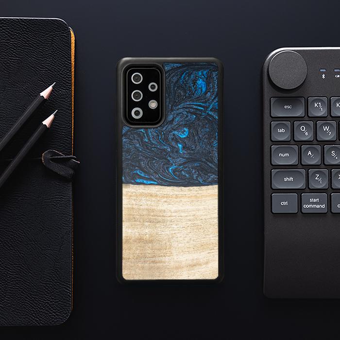 Samsung Galaxy A73 5G Handyhülle aus Harz und Holz - Synergy#F19