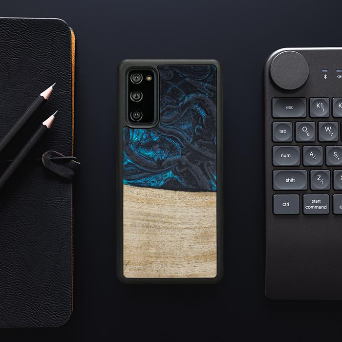 Samsung Galaxy S20 FE Handyhülle aus Harz und Holz - Synergy#F13