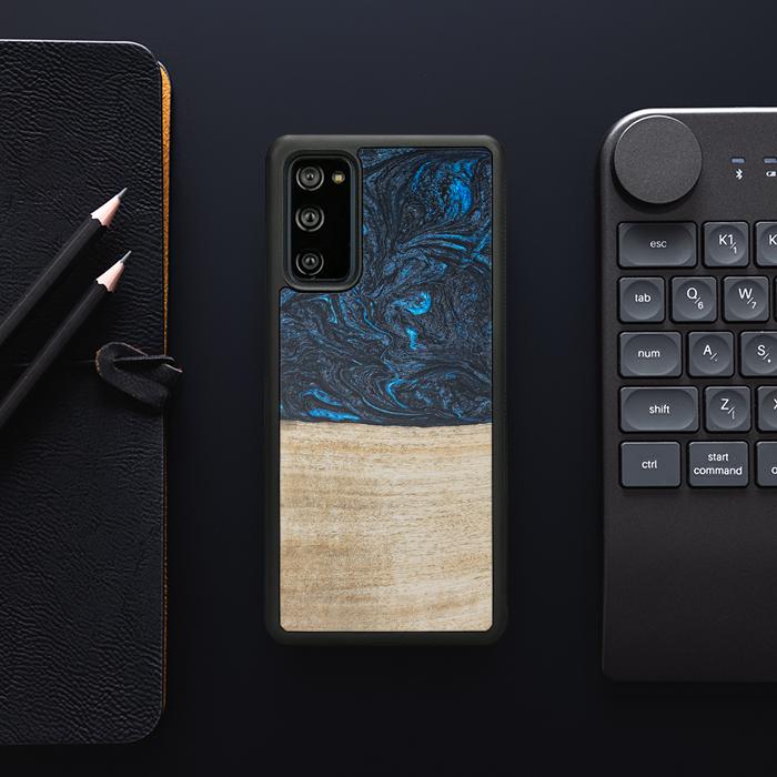 Samsung Galaxy S20 FE Handyhülle aus Harz und Holz - Synergy#F19