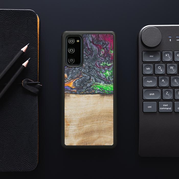 Samsung Galaxy S20 FE Handyhülle aus Harz und Holz - Synergy#F2