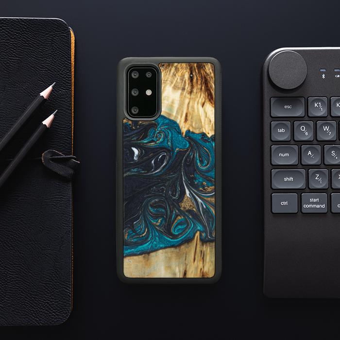 Samsung Galaxy S20 Plus Handyhülle aus Harz und Holz - SYNERGY#E1