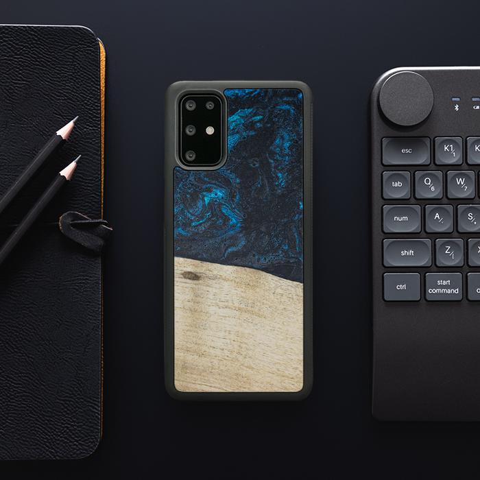 Samsung Galaxy S20 Plus Handyhülle aus Harz und Holz - Synergy#F17