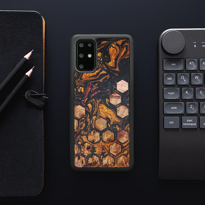 Samsung Galaxy S20 Plus Handyhülle aus Harz und Holz - Synergy#F38