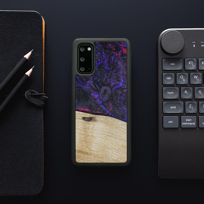 Samsung Galaxy S20 Handyhülle aus Harz und Holz - Synergy#F18