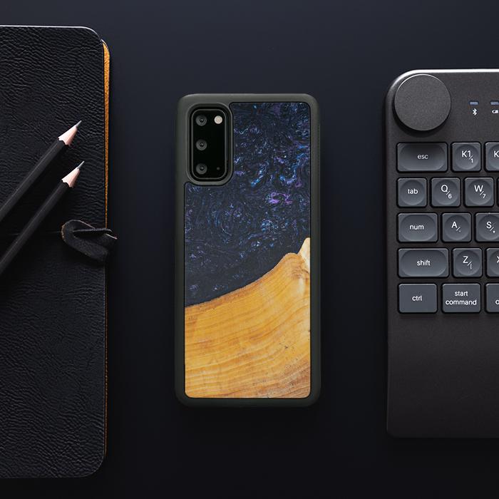 Samsung Galaxy S20 Handyhülle aus Harz und Holz - Synergy#F37