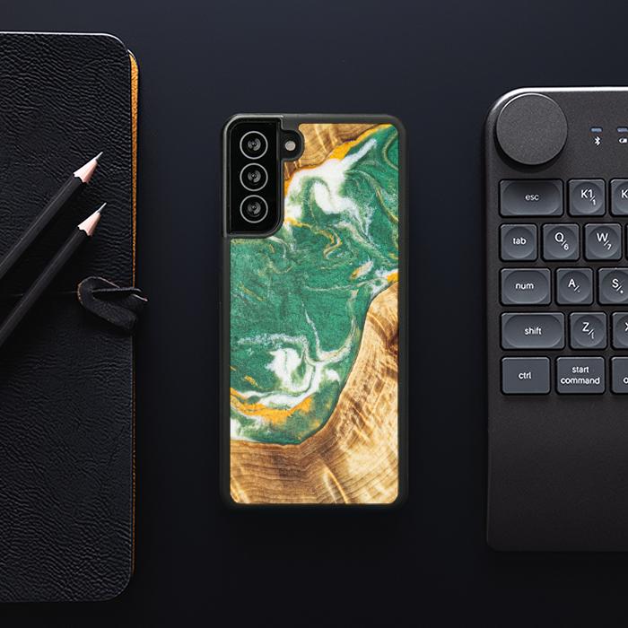 Samsung Galaxy S21 FE Etui na telefon z żywicy i drewna - Synergy#E20