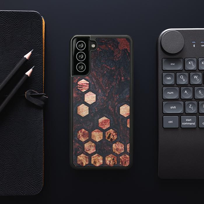Samsung Galaxy S21 Plus Handyhülle aus Harz und Holz - Synergy#F27