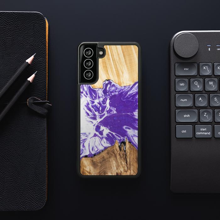 Samsung Galaxy S21 Handyhülle aus Harz und Holz - Synergy#A78