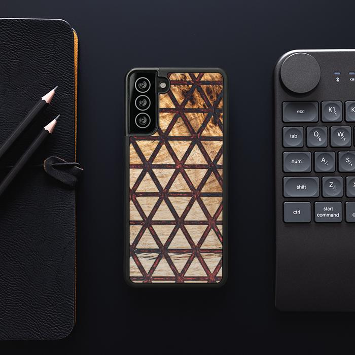Samsung Galaxy S21 Handyhülle aus Harz und Holz - Synergy#F22