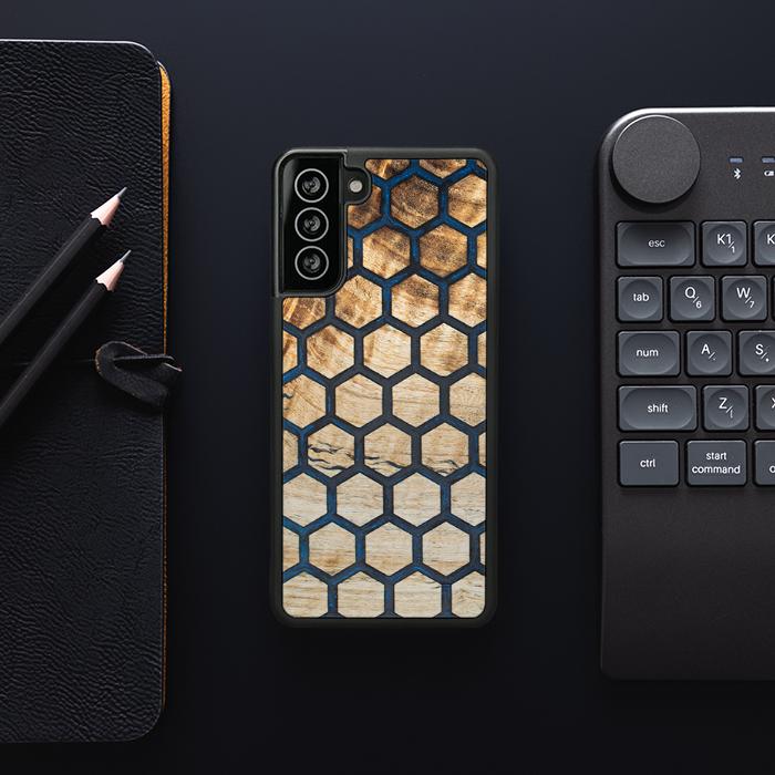 Samsung Galaxy S21 Handyhülle aus Harz und Holz - Synergy#F36