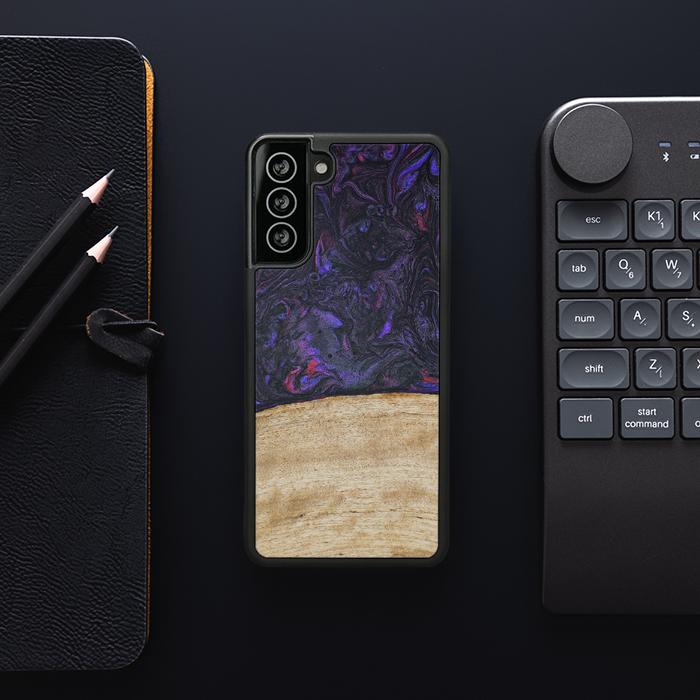 Samsung Galaxy S21 Handyhülle aus Harz und Holz - Synergy#F7