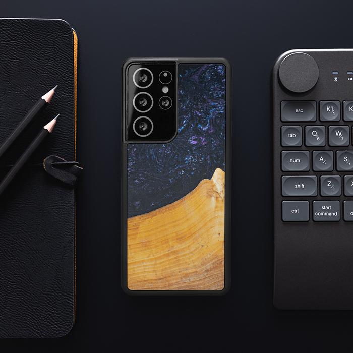 Samsung Galaxy S21 Ultra Handyhülle aus Harz und Holz - Synergy#F37