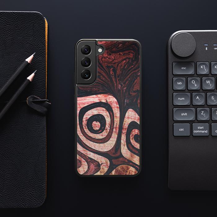 Samsung Galaxy S22 Plus Handyhülle aus Harz und Holz - Synergy#F32