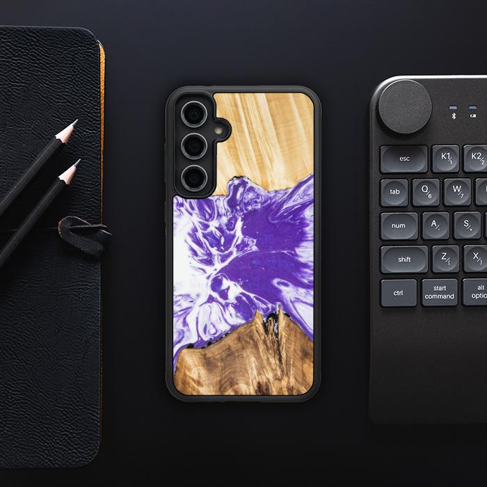 Samsung Galaxy S23 FE Handyhülle aus Harz und Holz - Synergy#A78