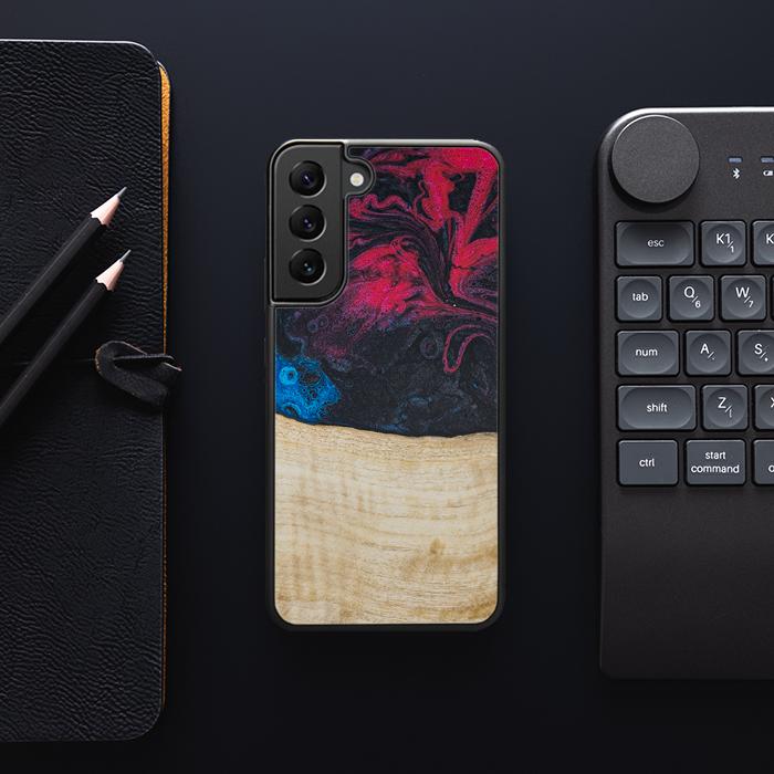 Samsung Galaxy S23 Plus Handyhülle aus Harz und Holz - Synergy#F14