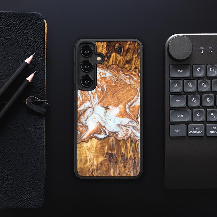Etui na telefon Samsung Galaxy S24 Plus wykonane z żywicy i drewna - Synergy#E18