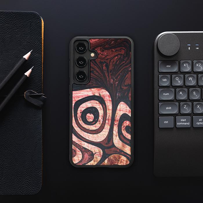Samsung Galaxy S24 Plus Handyhülle aus Harz und Holz - Synergy#F32