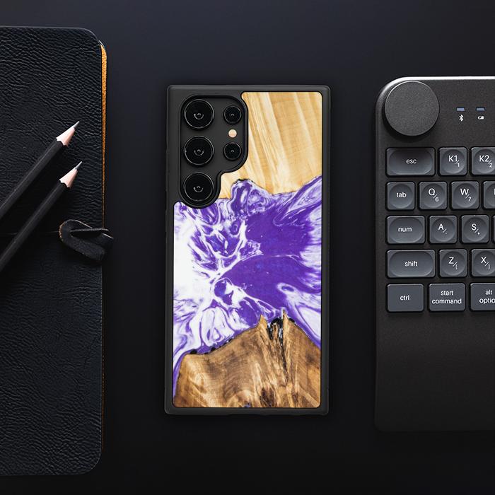 Samsung Galaxy S24 Ultra Handyhülle aus Harz und Holz - Synergy#A78