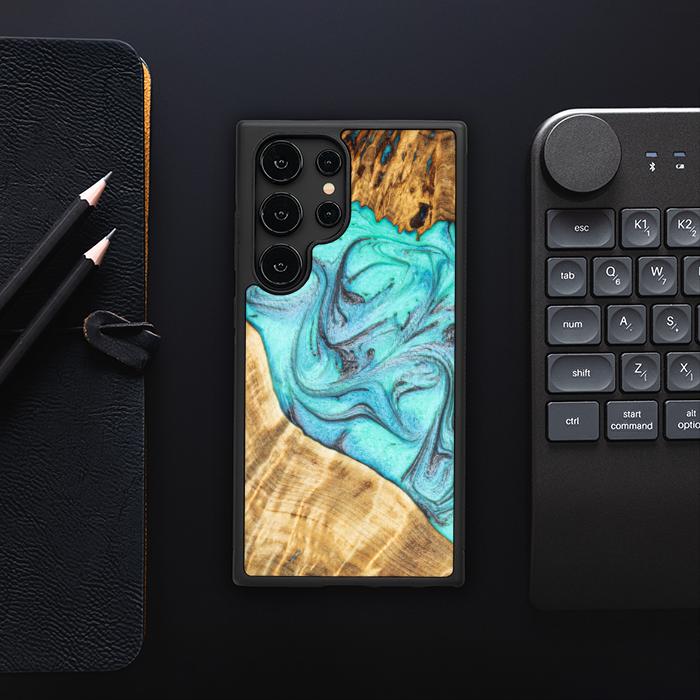 Etui na telefon Samsung Galaxy S24 Ultra wykonane z żywicy i drewna - Synergy#E16