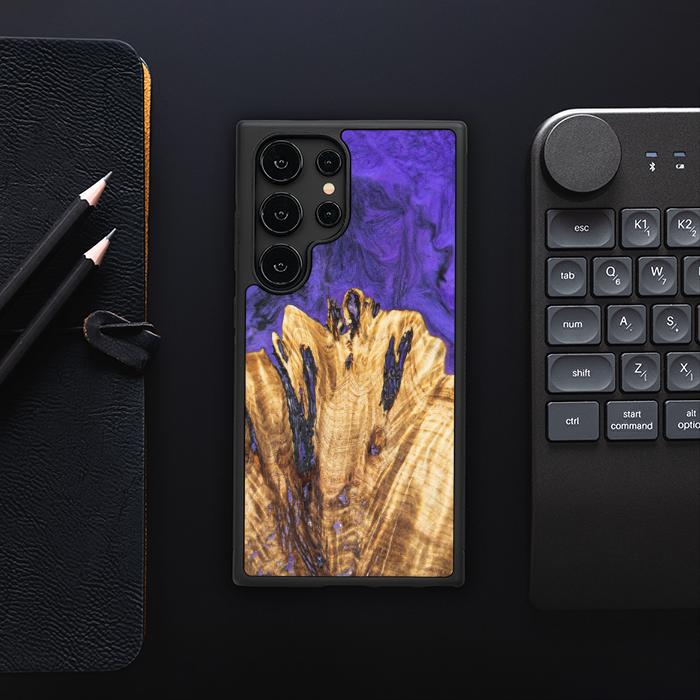 Etui na telefon Samsung Galaxy S24 Ultra wykonane z żywicy i drewna - Synergy#E22
