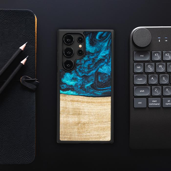 Samsung Galaxy S24 Ultra Handyhülle aus Harz und Holz - Synergy#F11