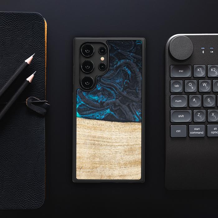 Samsung Galaxy S24 Ultra Handyhülle aus Harz und Holz - Synergy#F13