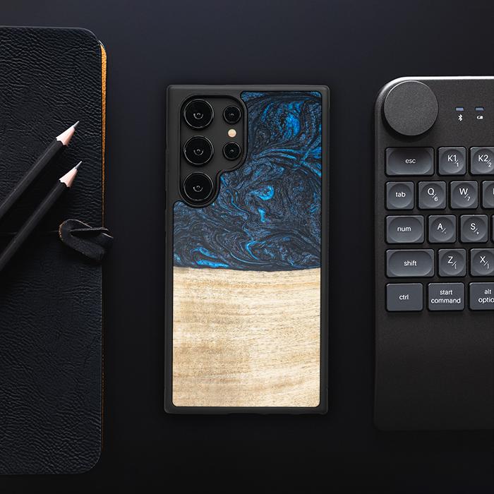 Samsung Galaxy S24 Ultra Handyhülle aus Harz und Holz - Synergy#F19