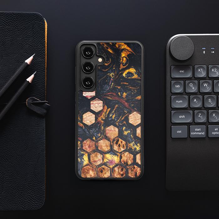 Samsung Galaxy S25 Plus Handyhülle aus Harz und Holz - Synergy#F26