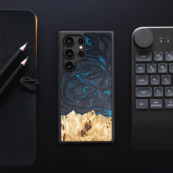 Samsung Galaxy S25 Ultra Handyhülle aus Harz und Holz - Synergy#F21
