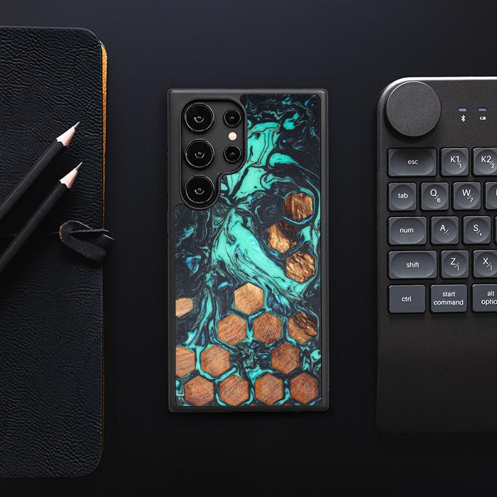 Samsung Galaxy S25 Ultra Handyhülle aus Harz und Holz - Synergy#F23