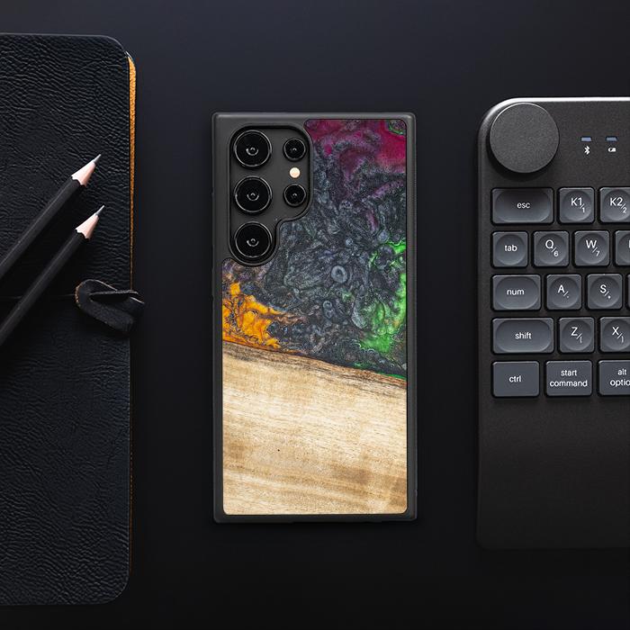 Samsung Galaxy S25 Ultra Handyhülle aus Harz und Holz - Synergy#F8