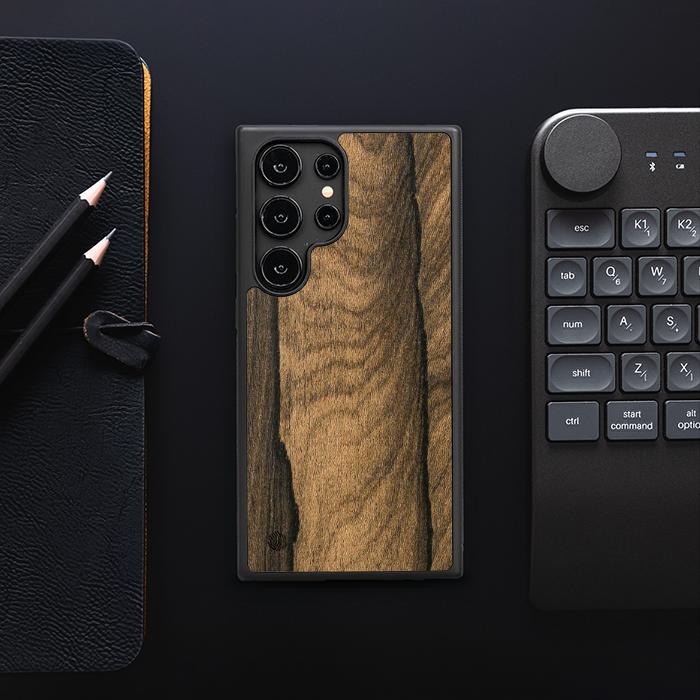 Samsung Galaxy S25 Ultra Handyhülle aus Holz - Ziricote