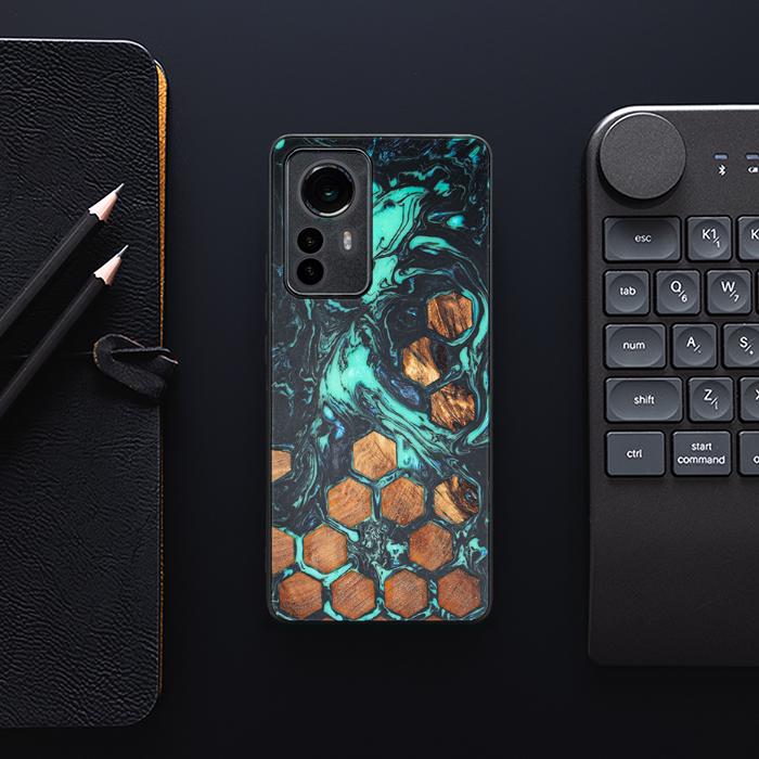Xiaomi 12 Pro Handyhülle aus Harz und Holz - Synergy#F28