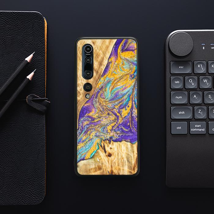 Xiaomi Mi 10 Resin & Wood Phone Case - SYNERGY#E2