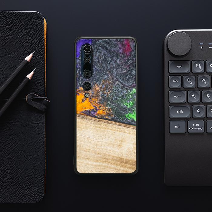 Xiaomi Mi 10 Handyhülle aus Harz und Holz - Synergy#F20